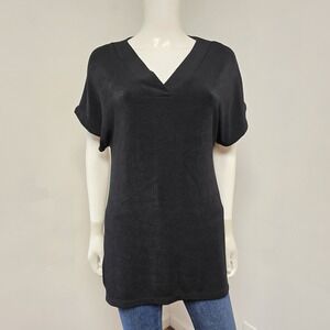 Chicos Travelers Top Black Size 1 8/10 M Slinky Stretch V-Neck Short Sleeve